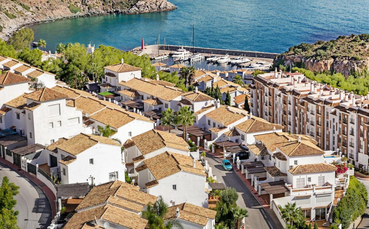 Coral Paradise Apartment With Swimming Pool La Herradura  Eksteriør billede